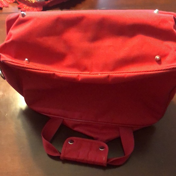 Tommy Hilfiger red travel bag - Picture 3 of 6